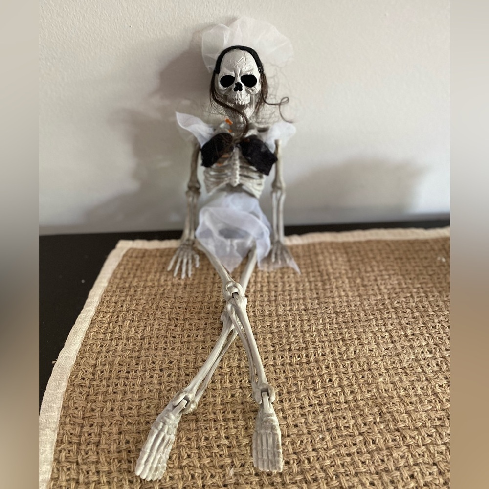 HALLOWEEN SKELETON BRIDE FULL BODY JOINT ARTICULATION DECOR VINTAGE
